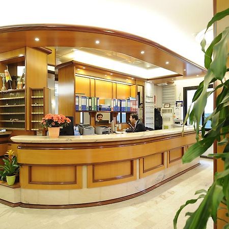 Hotel Adler Alassio Dış mekan fotoğraf