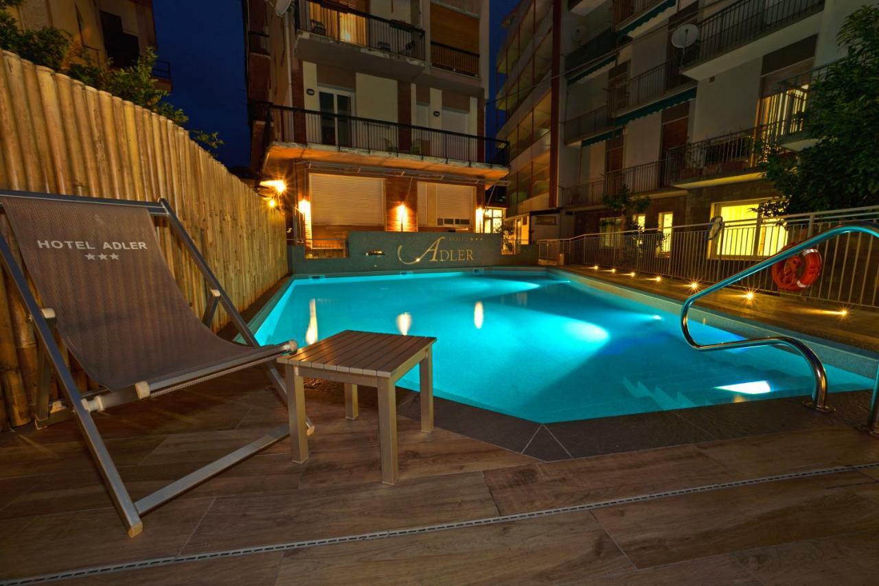 Hotel Adler Alassio Dış mekan fotoğraf