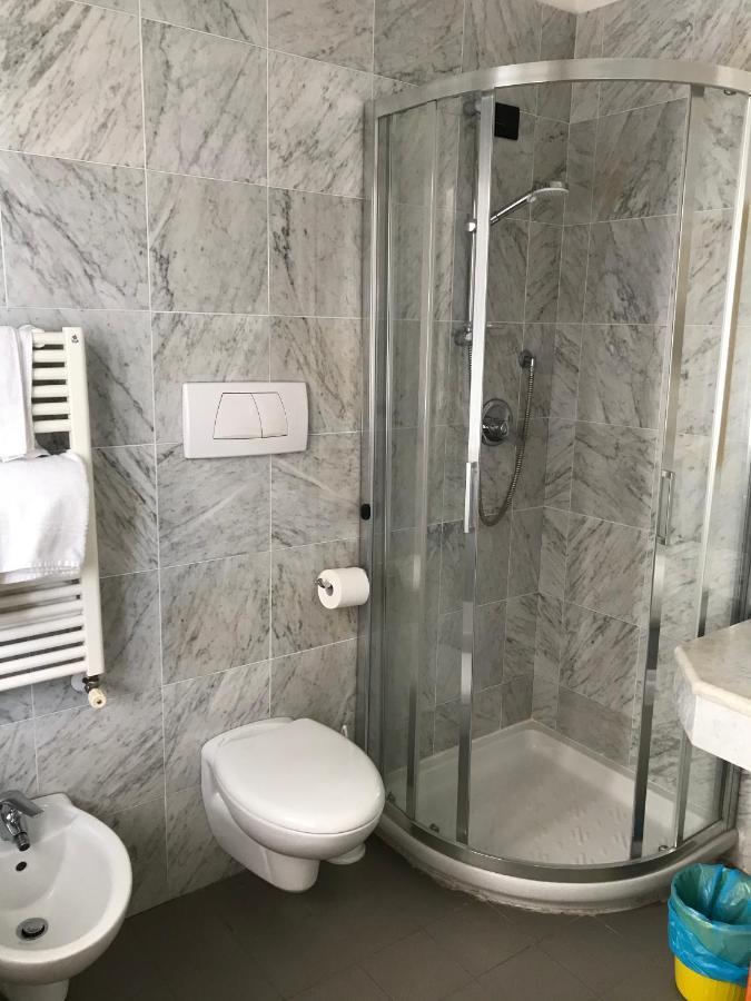 Hotel Adler Alassio Dış mekan fotoğraf